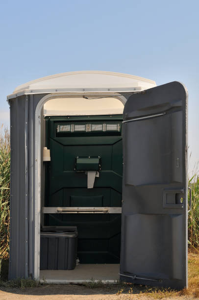 Best Construction site porta potty rental  in Airy Heights, WA